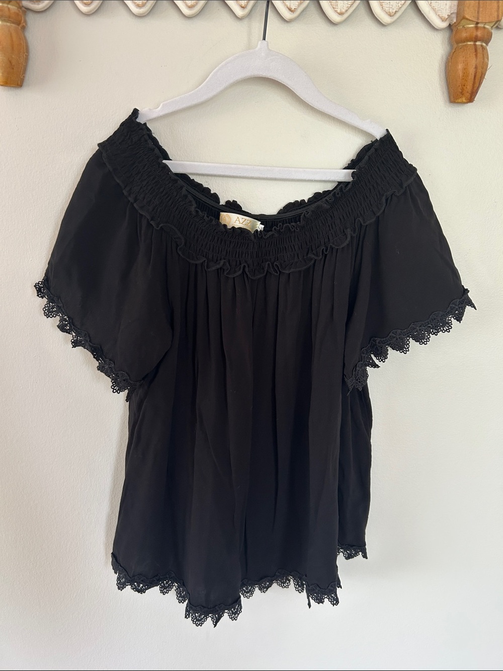 Black Off-Shoulder Lace-Trim Peasant Top